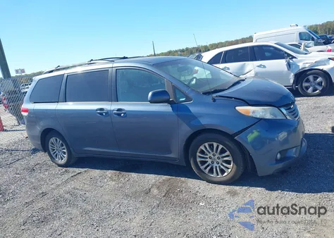 2014 Toyota Sienna Xle V6 8 Passenger from USA, damaged, VIN 5TDYK3DC3ES424795